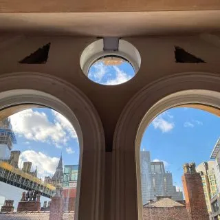 Window treatment challenge at these beautiful city centre apartments #manchester#apartmentliving#apartmentdesign#luxuryliving#citylifestyle
